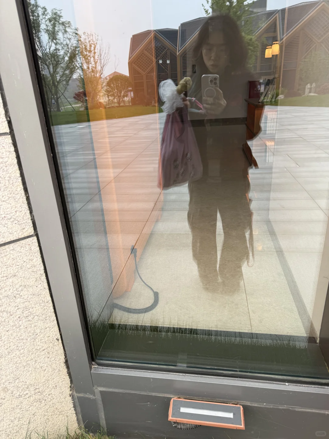 p01.webp